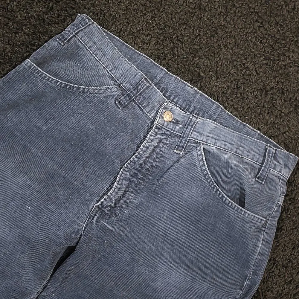 Rare Vintage 70s White Tab Levis Navy Blue Corduroy Strait Leg Pants Size 32